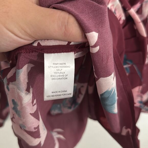 Daniel Rainn- maroon floral chifon blouse- Size XXL - Picture 7 of 7